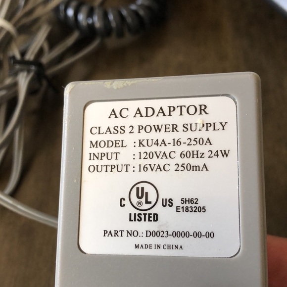 Aastra landline phone. Wall or desk speaker phone. Model 390 - Picture 5 of 11